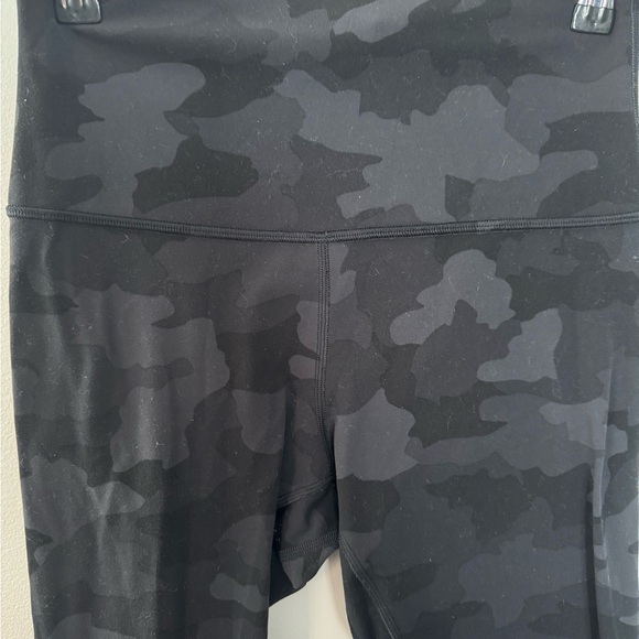 Lululemon Align 25” Camo Deep Coal Leggings - Picture 3 of 5